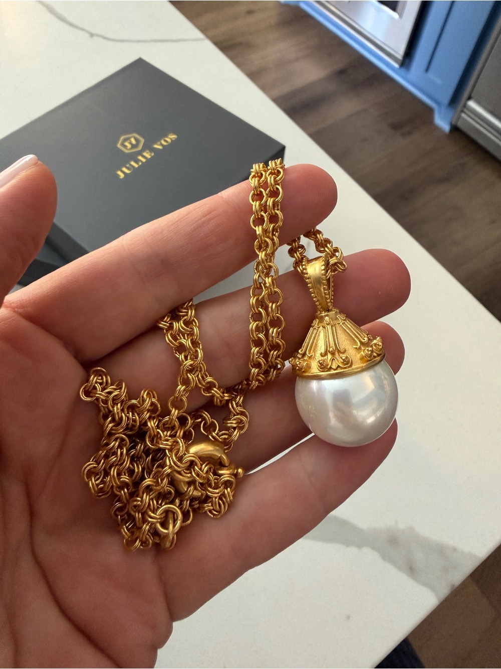 Julie Vos - Meridian Pearl Pendant Gold Pearl
24k Gold Plate - 36 In Length